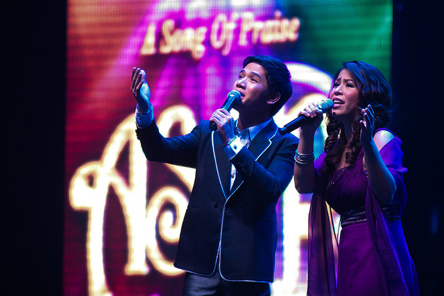 Gerald Santos and Roselle Nava perform a duet as they sing an A Song of Praise winner at the ASOP Concert in 2011.